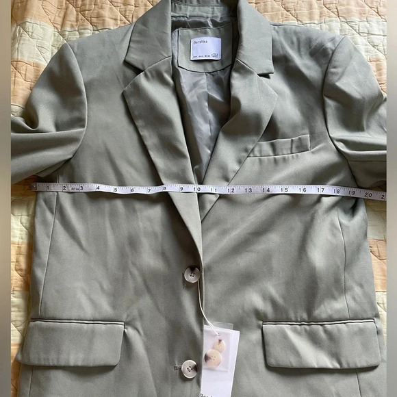 Bershka two button Blazer- Size S - Picture 7 of 9